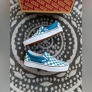 Vans Teal & White Checker Classic Slip-On Shoes Size M 6 W 7.5
